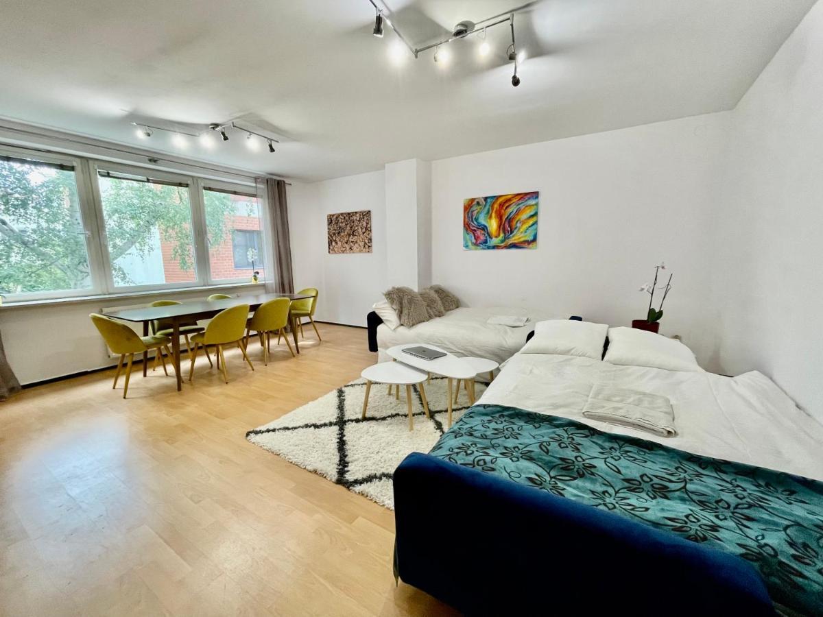 Warsaw Concierge Wola Ratusz Apartment Exterior photo